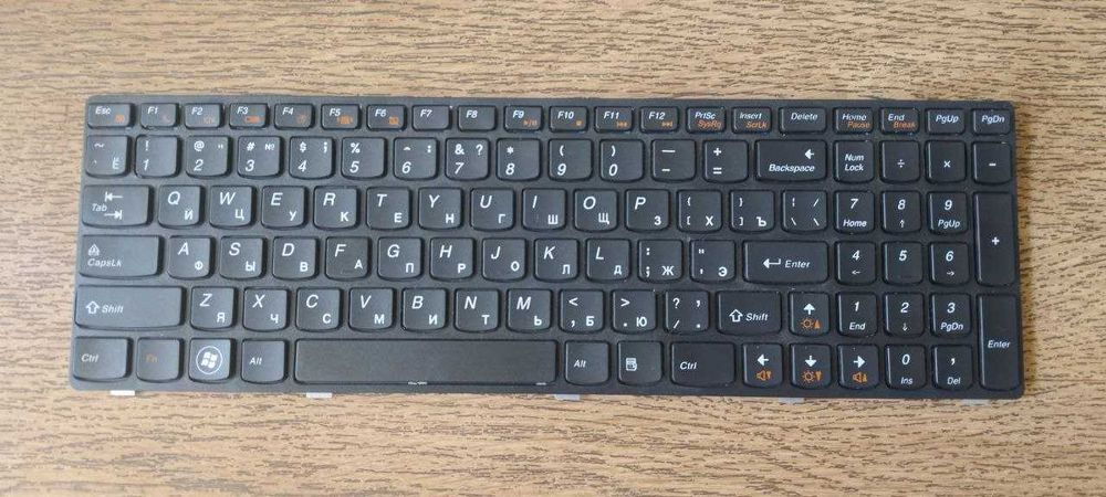 Клавиатура для ноутбука Lenovo Z580