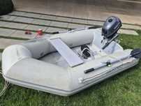 Barco insuflável 2,3m com motor 2,5HP 4 tempos