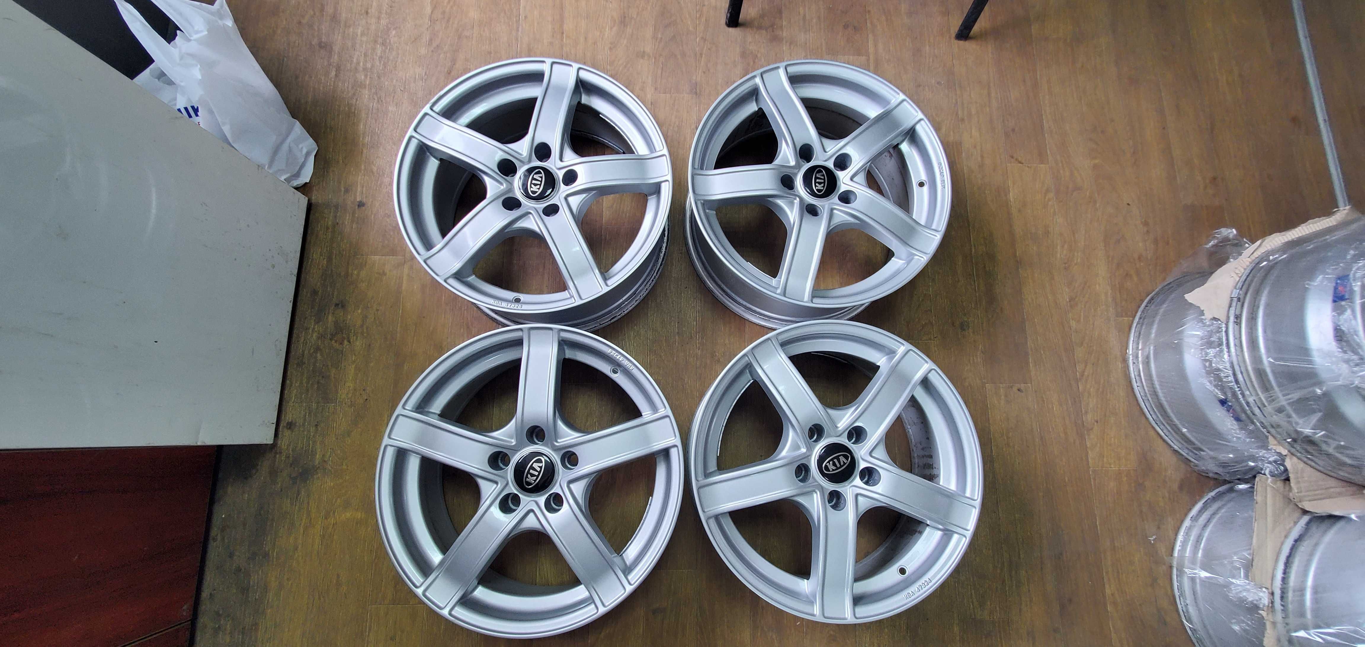 Диски 5 114,3 R17 Dezent Germany KIA, Hyundai, 7,5J ET 35, ЦО 67,1