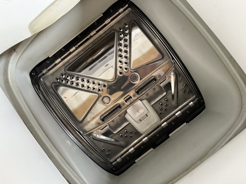 Продам пральну машину