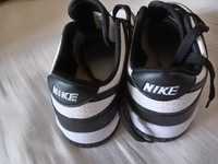 Buty sportowe młodzieżowe Nike czarne białe 37 nowe