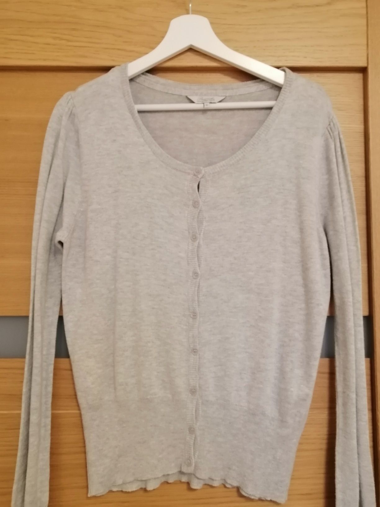 Sweter damski w rozmiarze 44 XL