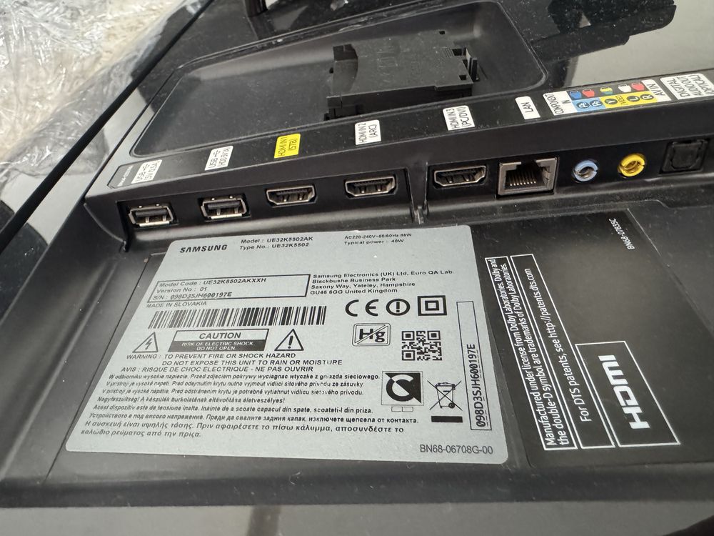 Телевизор Samsung 5 Series UE32K5502AK / Full HD Smart TV с Wi-Fi