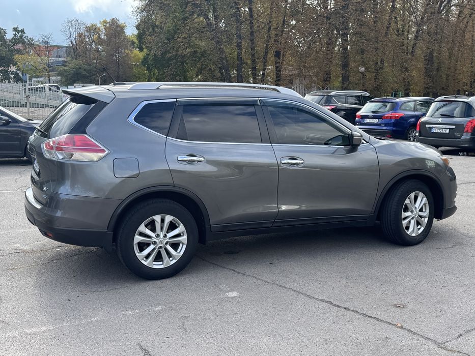 Ніссан Рог Nissan Rogue