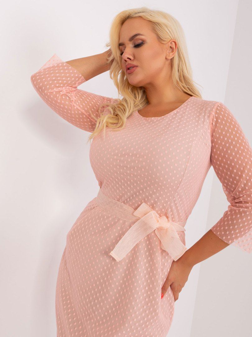 Sukienka koktajlowa plus size brzoskwiniowa 46