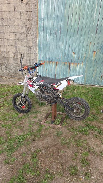 Vendo pit bike 125