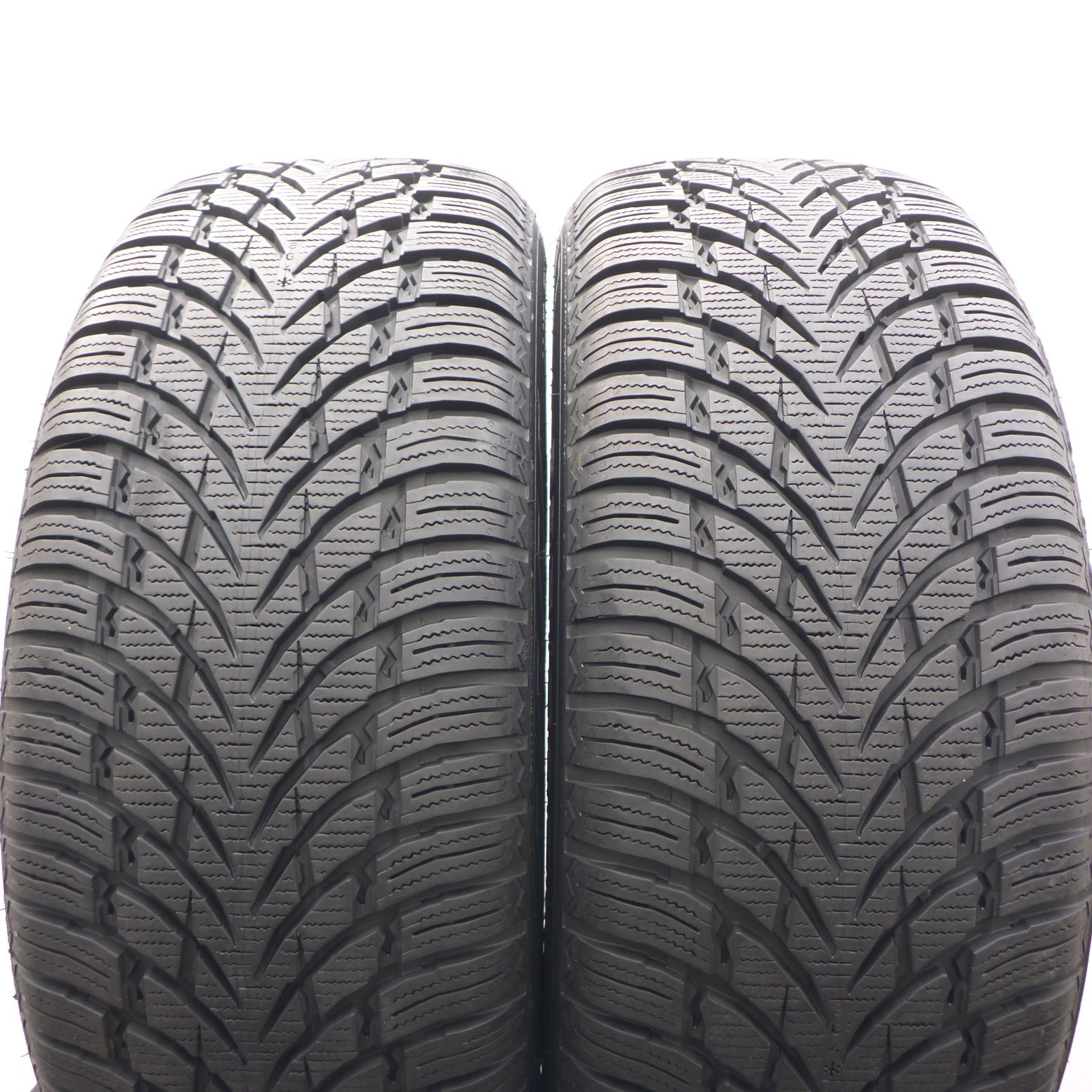 Opony 235/60/17 Nokian 235/60R17 106H XL WR SUV 4 Zimowe 2021 7,8-8mm