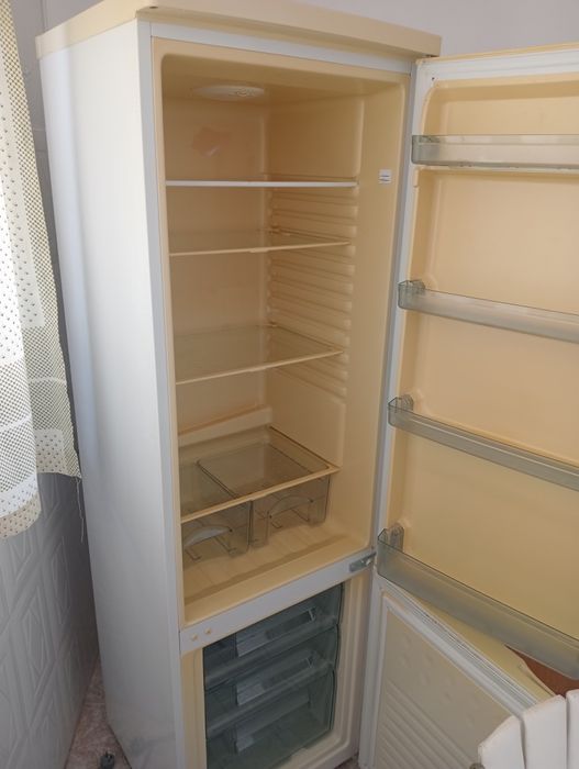 Frigorífico em bom estado