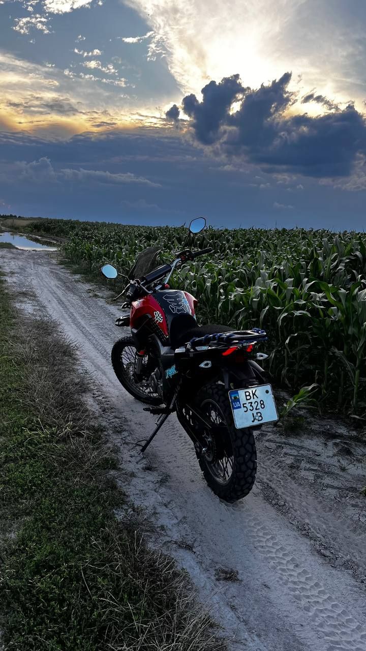 Срочно продам Shineray xy250gy 9a