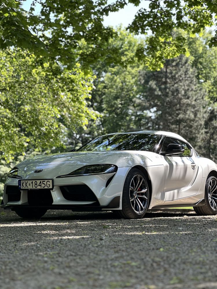 Toyota Supra Wypożyczalnia samochodów Wynajem do Ślubu