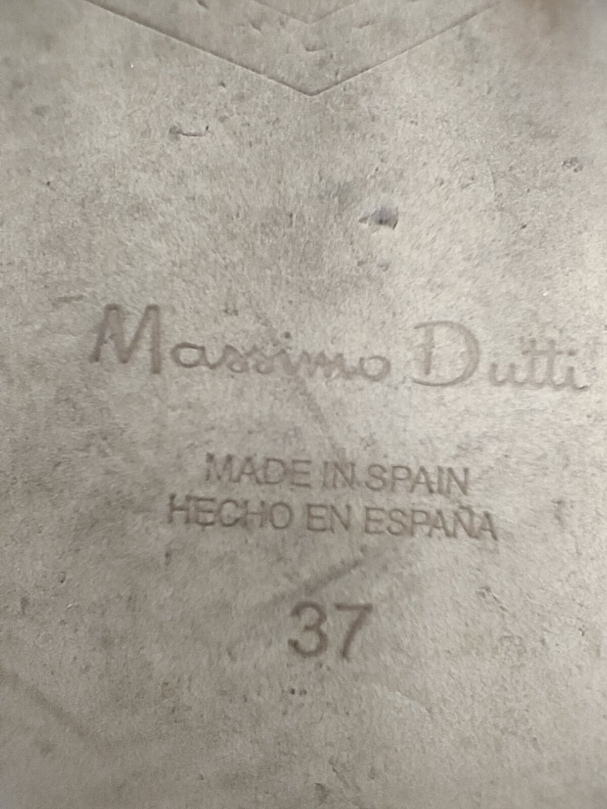 Skórzane czółenka Massimo Dutti 37