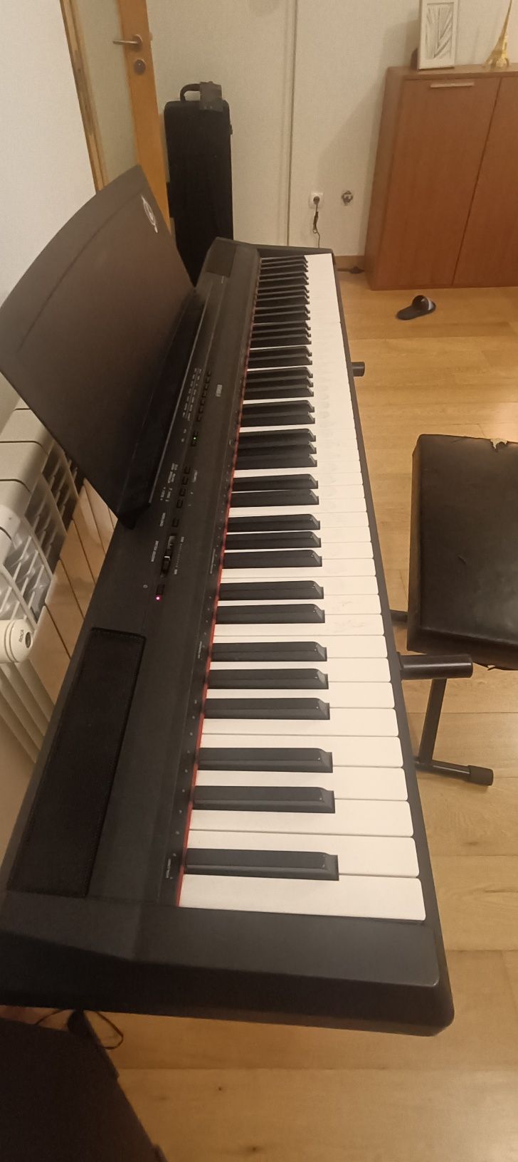 Piano usado marca yamaha
