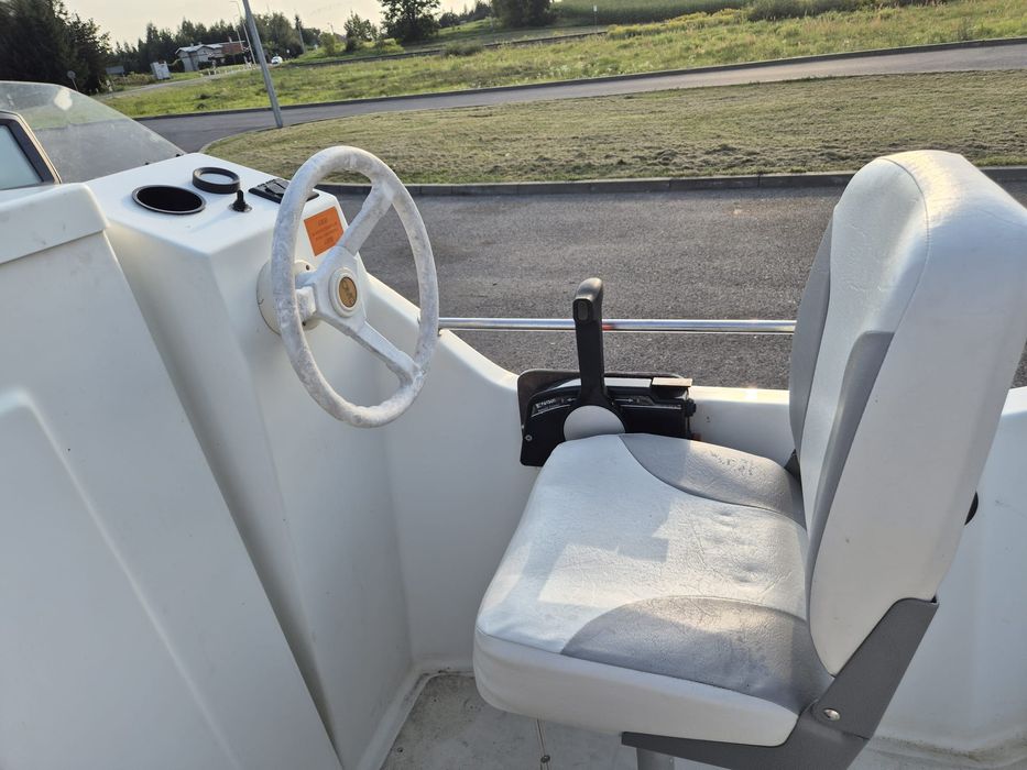 Łódź kabinowa Ryds 43F!!! Fajny stan ŁÓDŹ+SILNIK+PRZYCZEPKA!!!