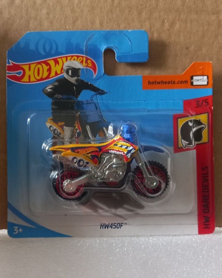 Hw450f  Hot wheels conjunto 2