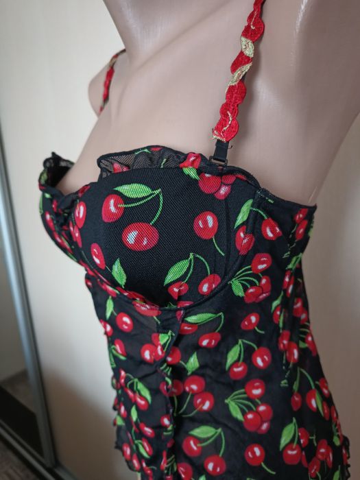 Красивий бюстгальтер корсет/бюстьє