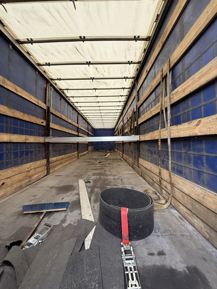 Продам напівпричіп SCHMITZ CARGOBULL