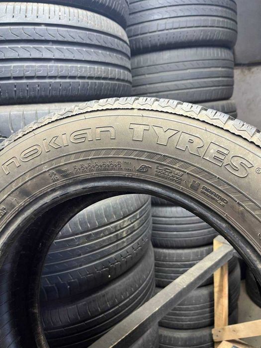 225/65 R17 Nokian комплект зима