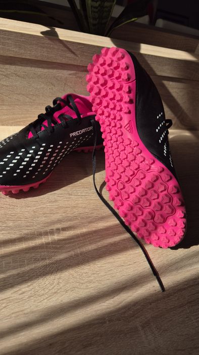Buty piłkarskie adidas turfy