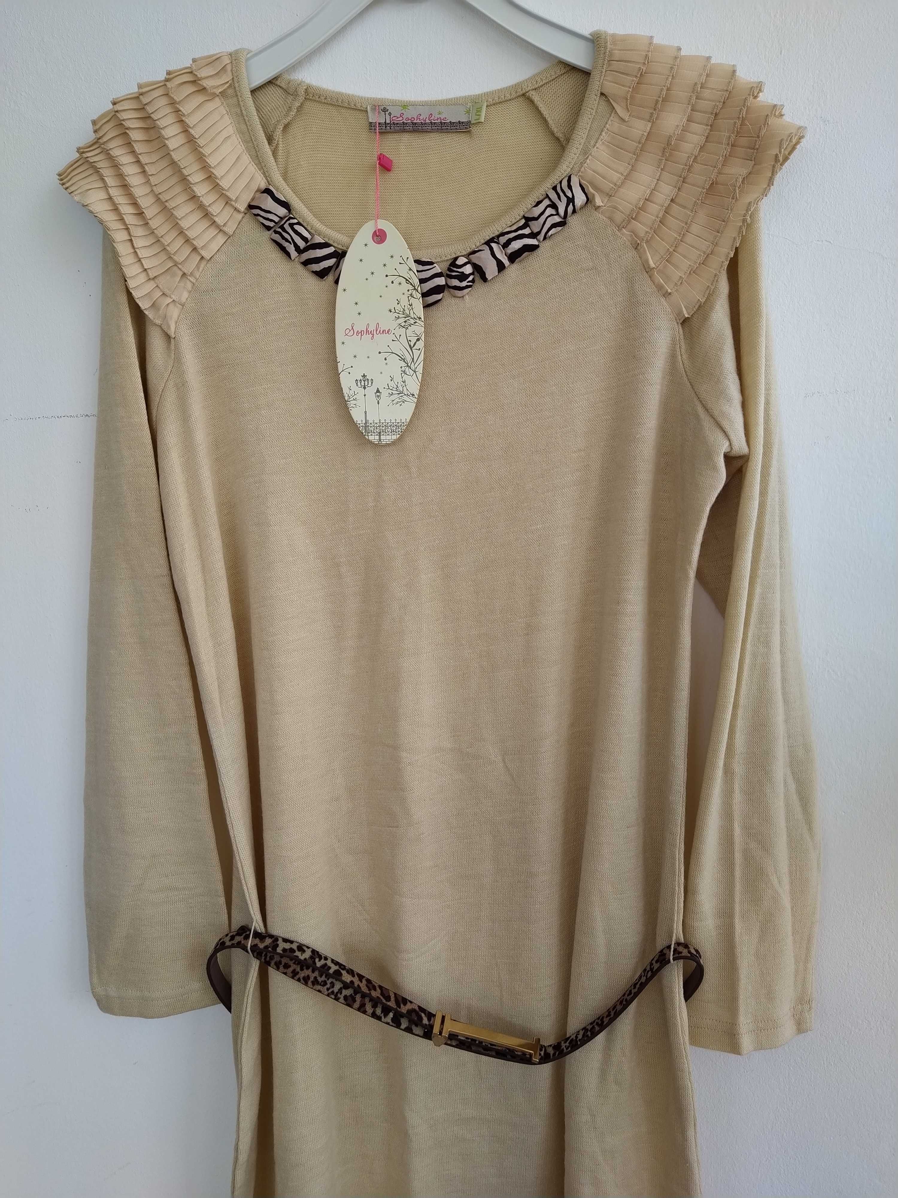 Camisola creme com botões e cinto tigresa - Tamanho L / XL - Nova!