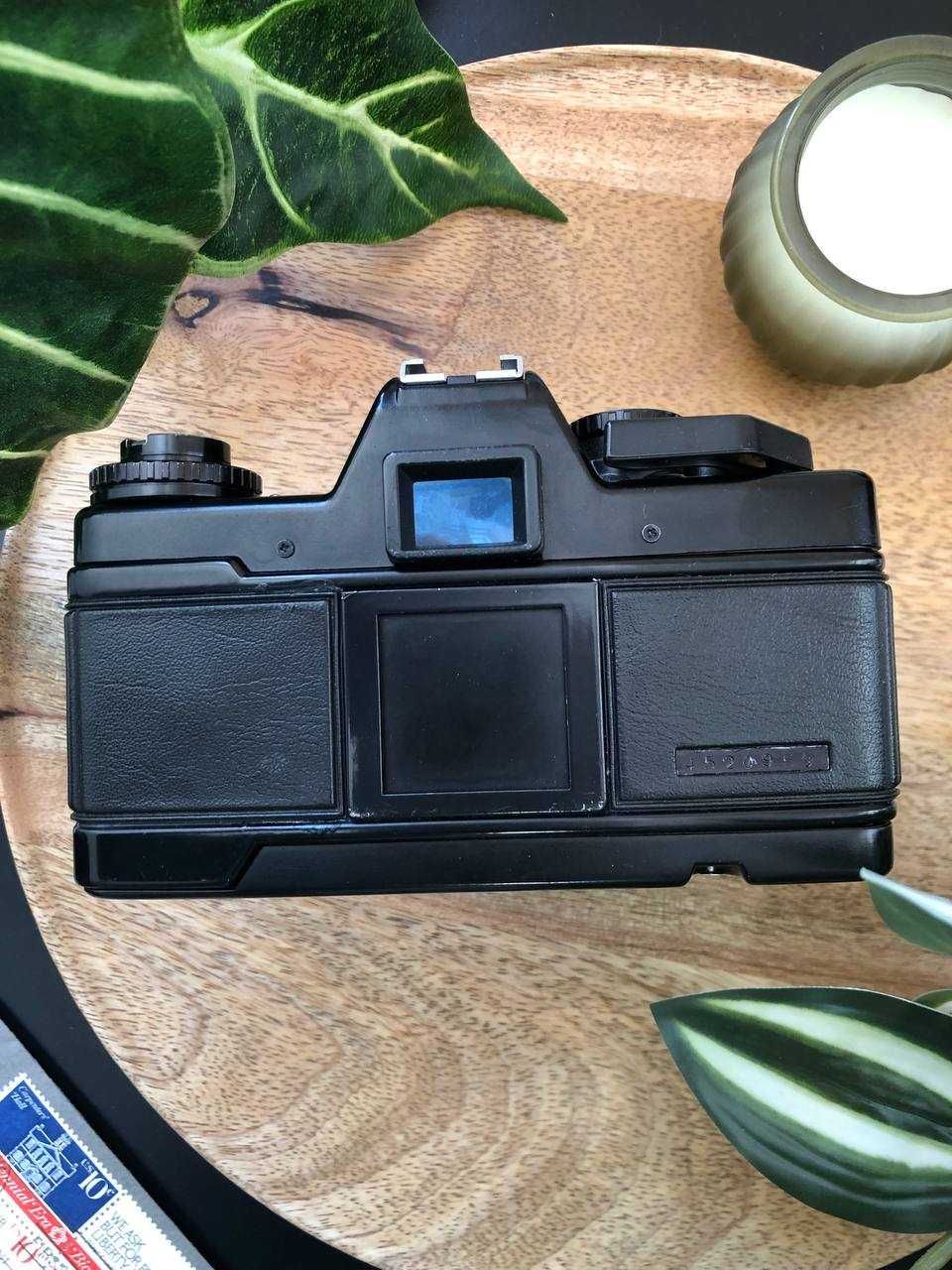 Фотоапарат Praktica BC1 з Обєктивом Pentacon Prakticar 50mm f/1.8