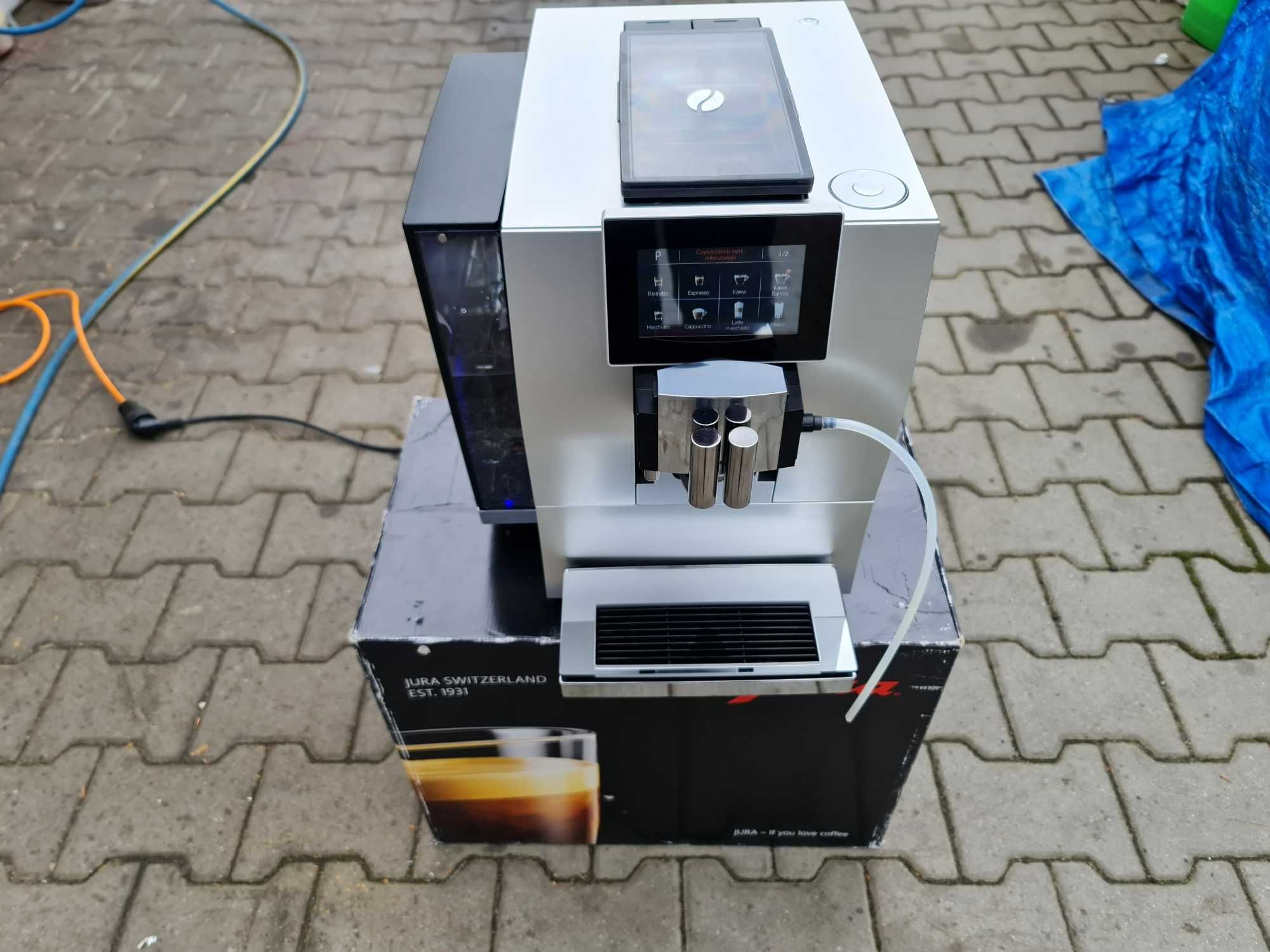 Ekspres Jura Z8 3702 kaw