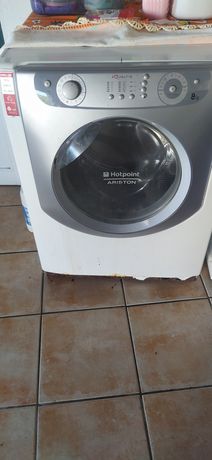 Máquina de lavar roupa Ariston Hotpoint AQGL109 (para peças)