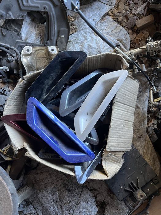 Зовнішня ручка багажника Ford Edge