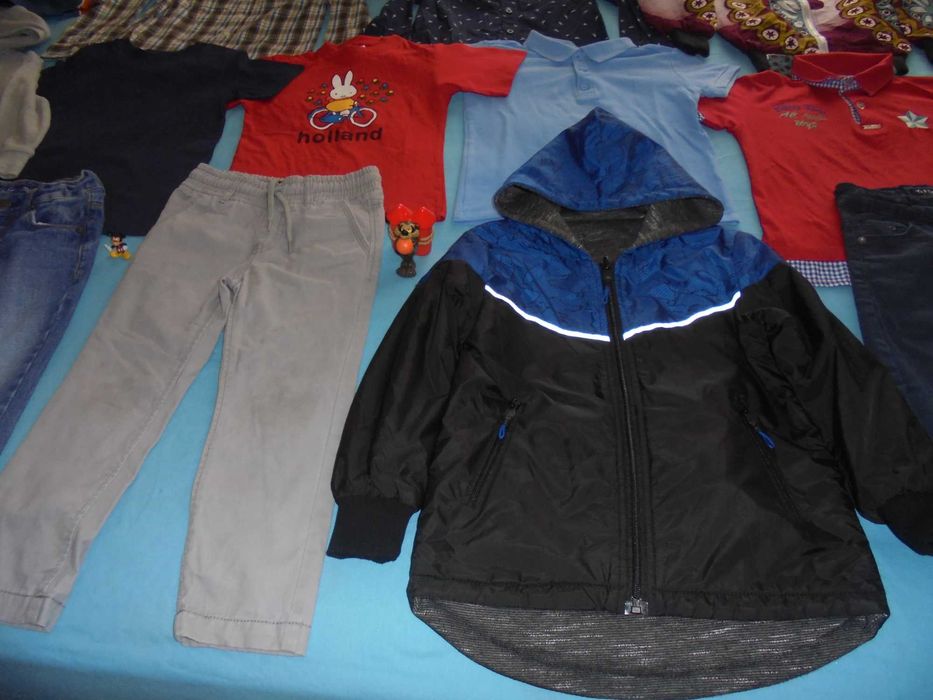 lote de roupa de menino águia do Benfica