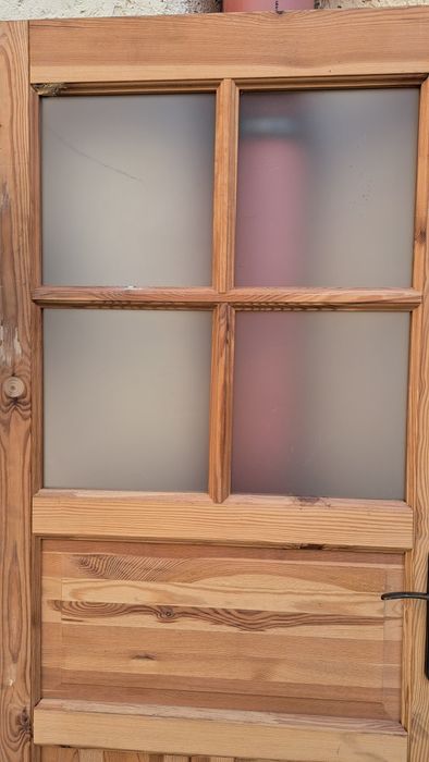 Drzwi wewnętrzne sosnowe 82.5 x 203