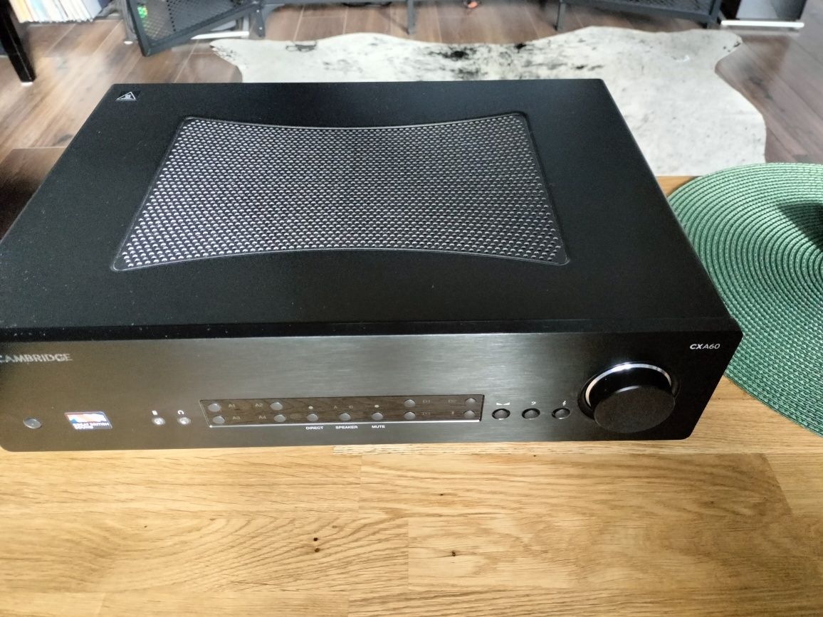 Cambridge audio CXA60