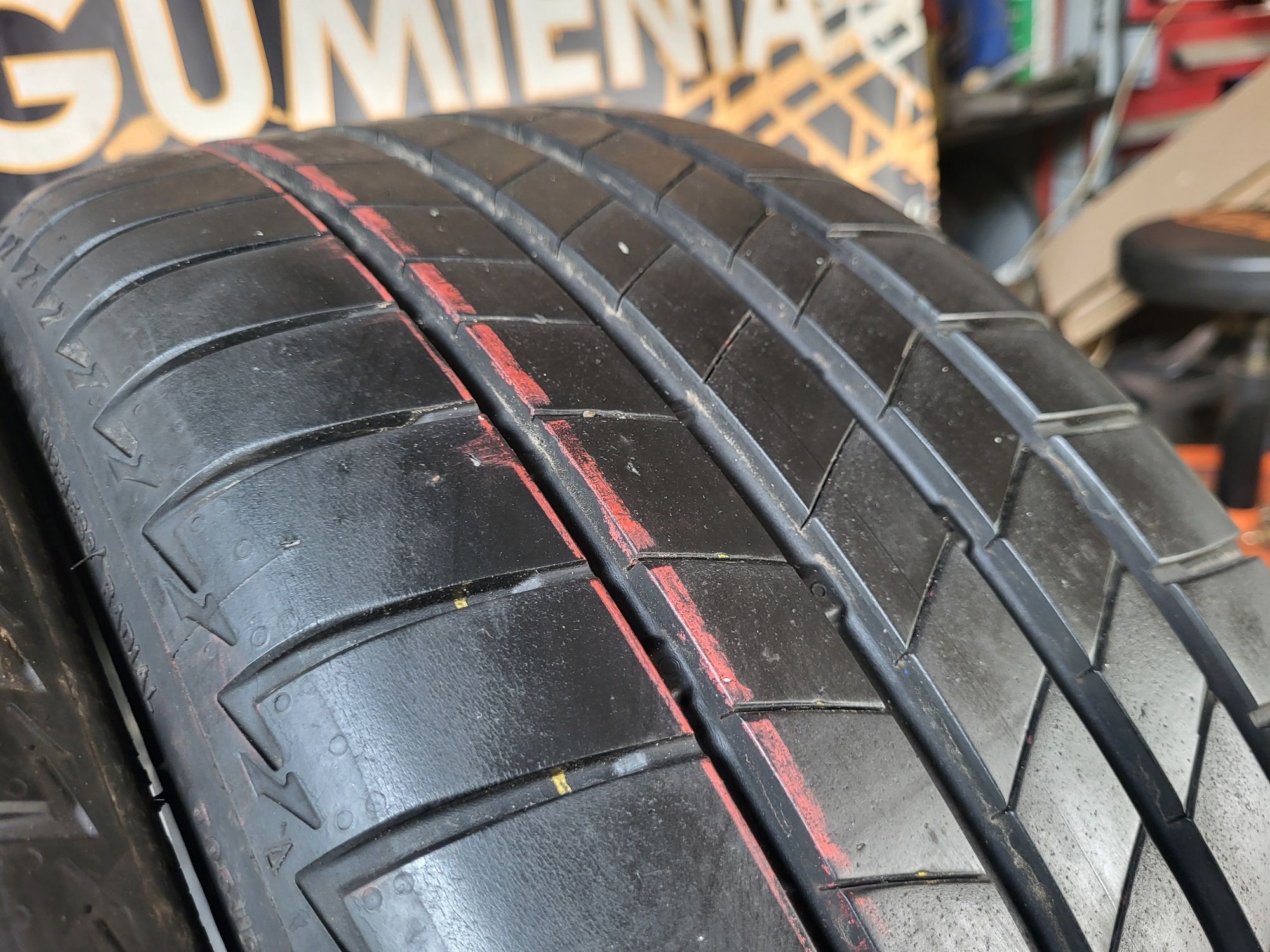 Opony letnie 225/40/19 Bridgestone 21rok 6,5mm