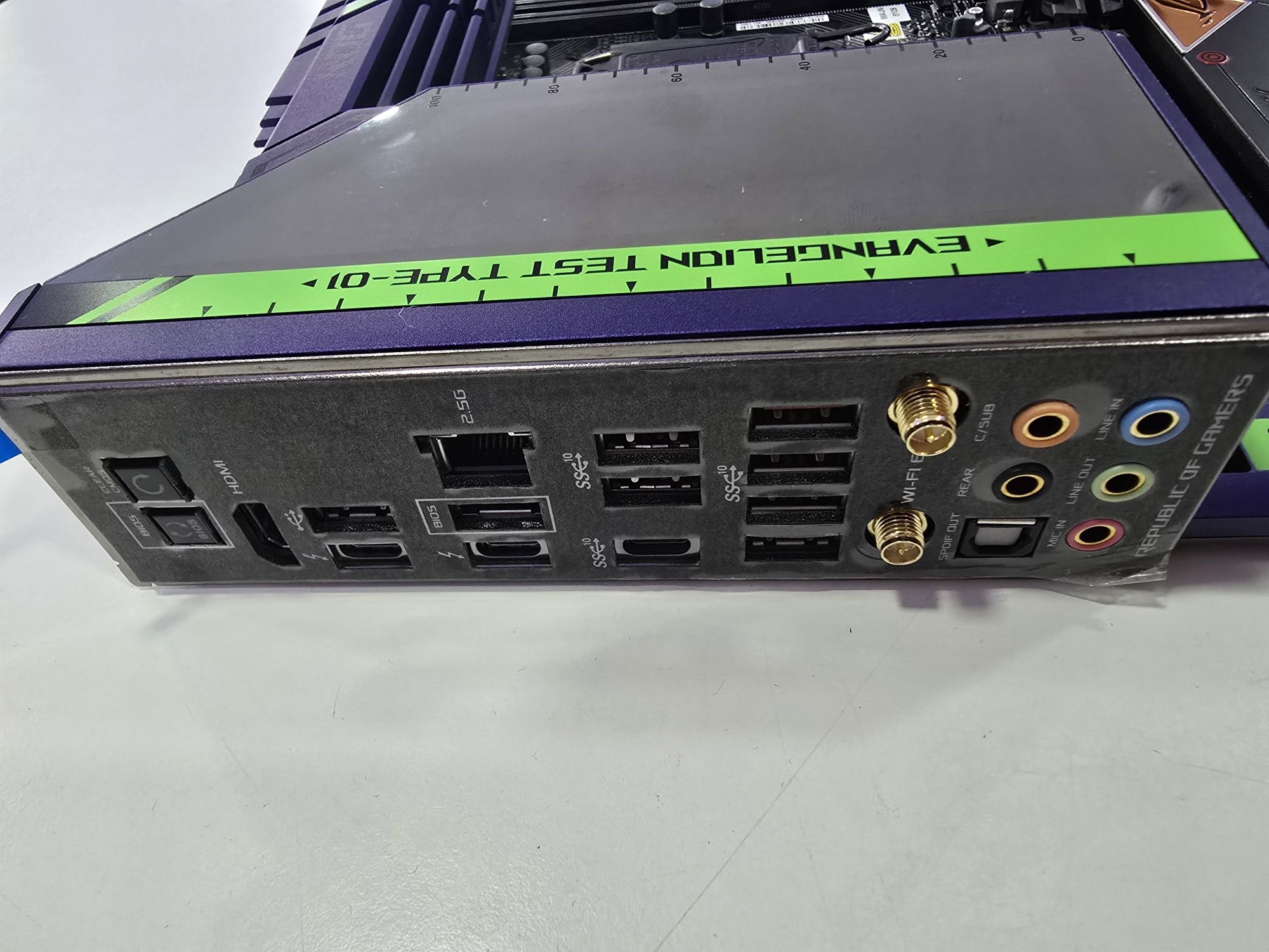 Mboard Asus Rog Maximus Z690 Hero  EVA