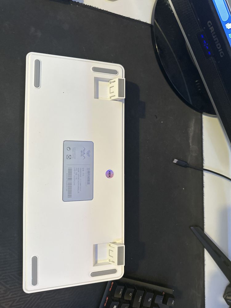 Aula F75 teclado