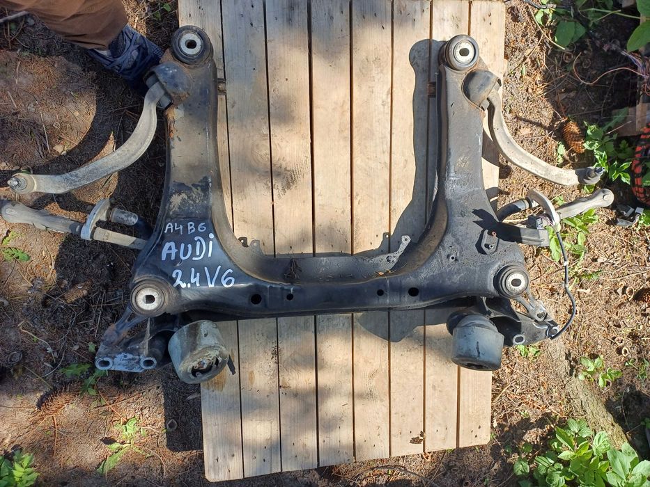Audi a6 c5 2.4 V6 Sanki Przód Przednie Trawers Ława Zawieszenie Przód