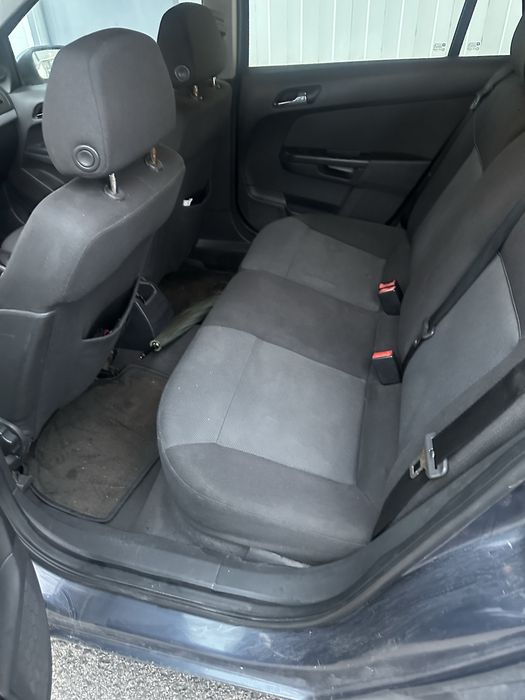 Opel Astra H 1.4 gasolina