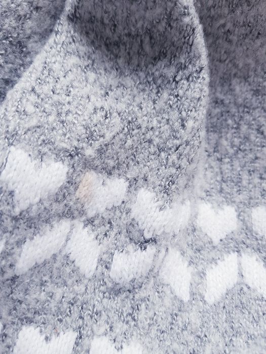 Ciepły długi sweter damski marki Reserved rozmiar M/L/XL.