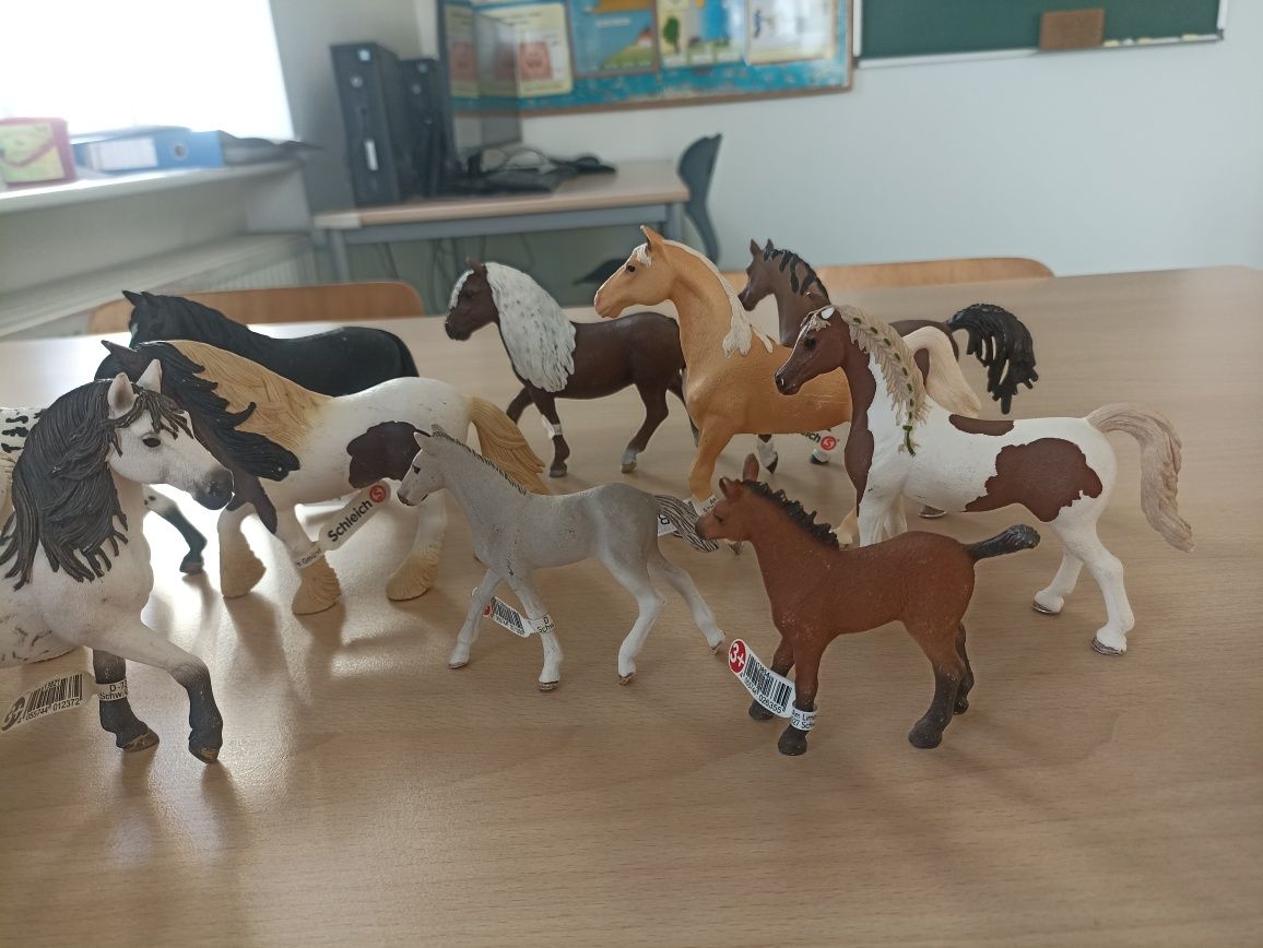 Figurki Schleich Konie nowe