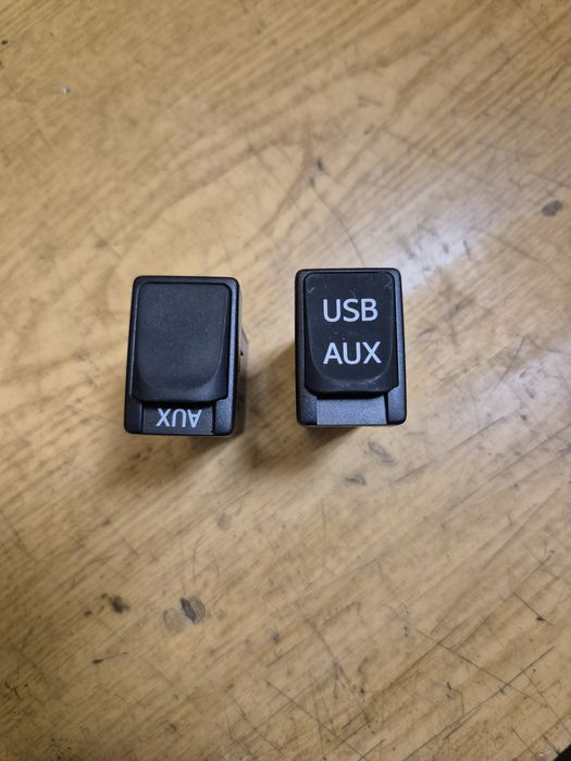 USB адаптер Toyota Lexus 86190-53040, 86190-60040