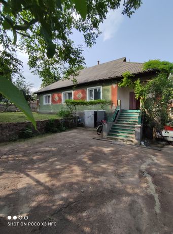 Продається будинок на вул. Лесі Українки