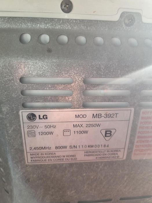 Kuchenka mikrofalowa z grillem LG