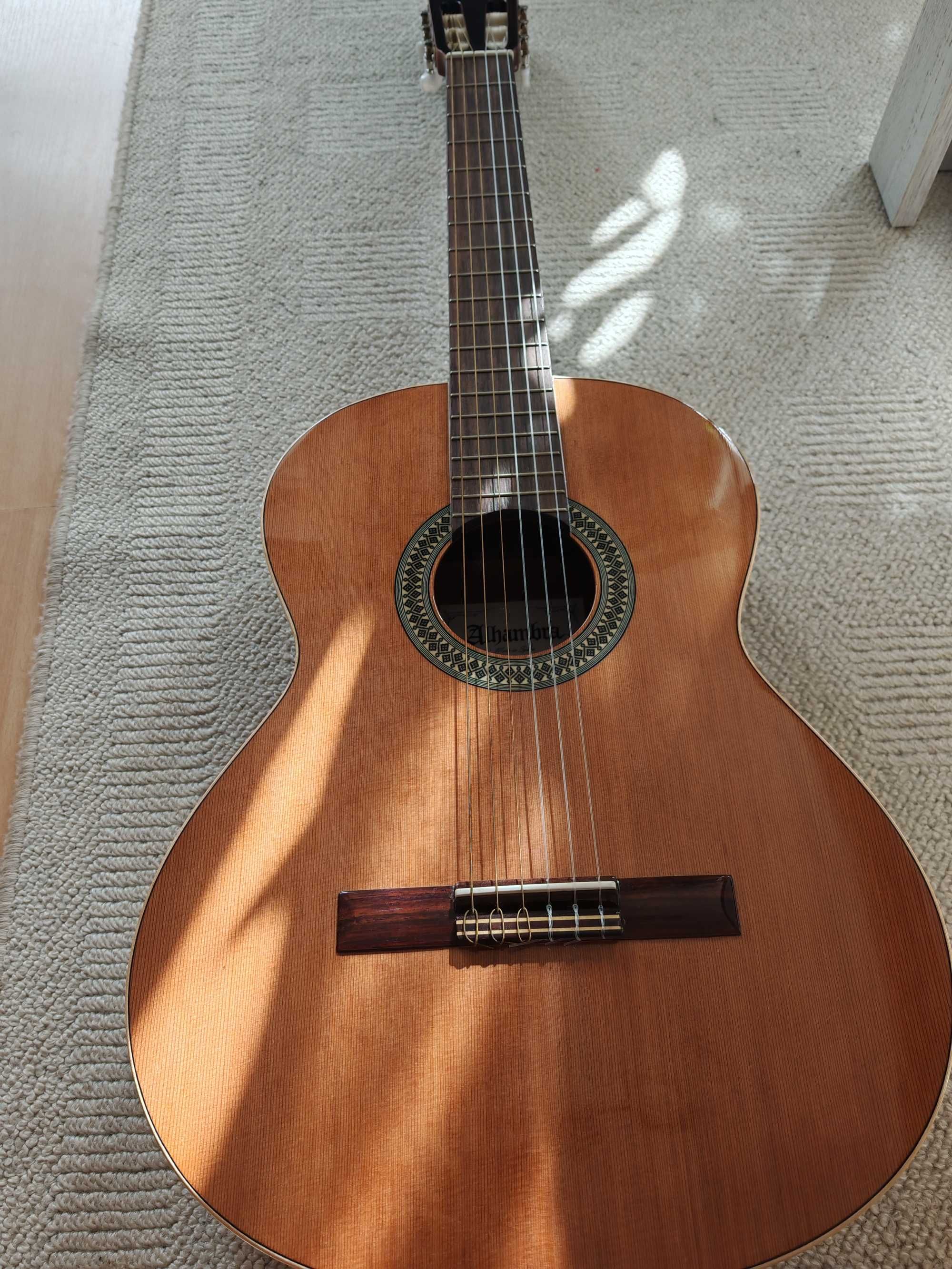Gitara Alhambra 2C 4/4