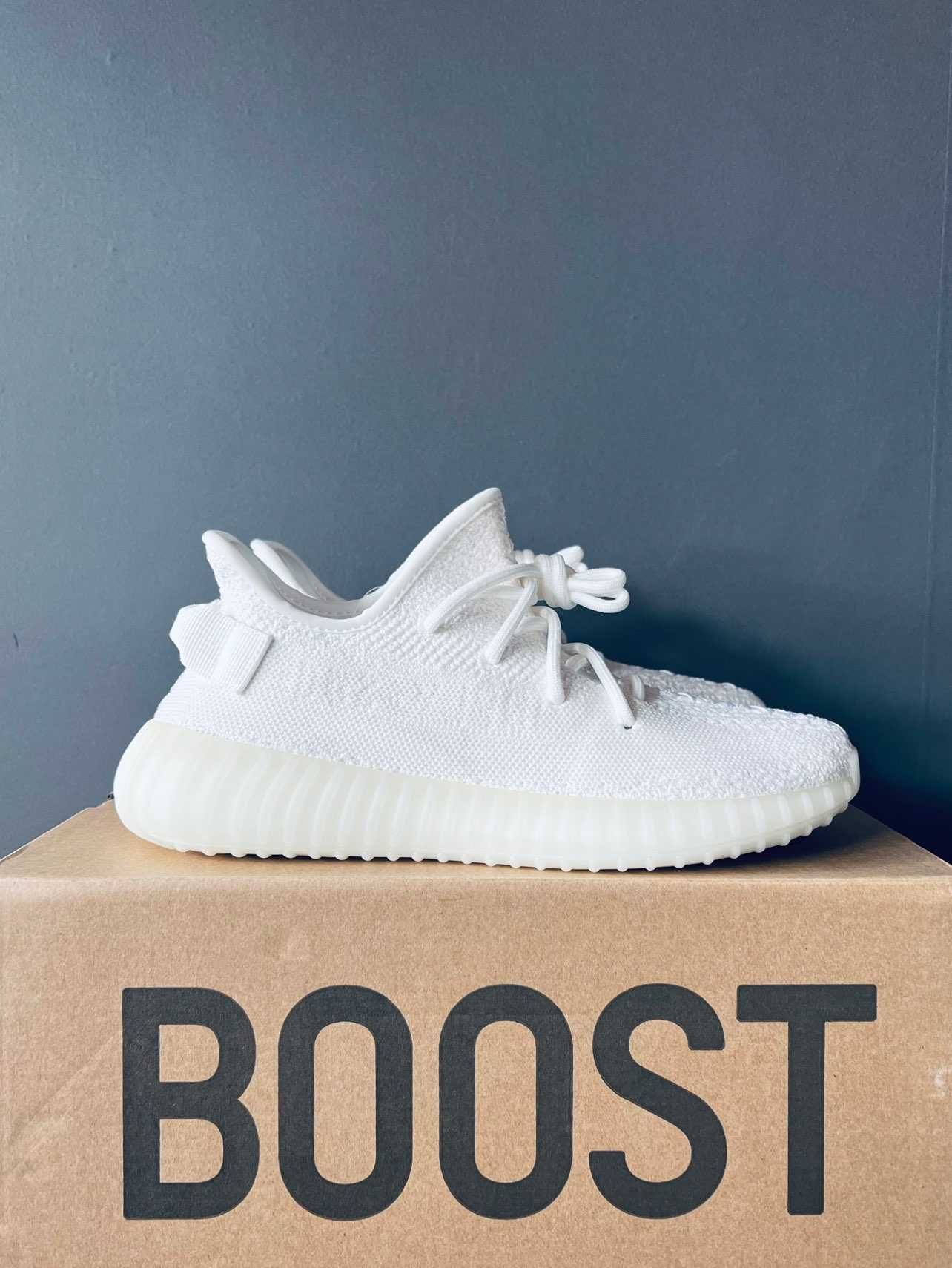 YeezyBoost350V2*AdidasCreamUnisexTrampki EU.42