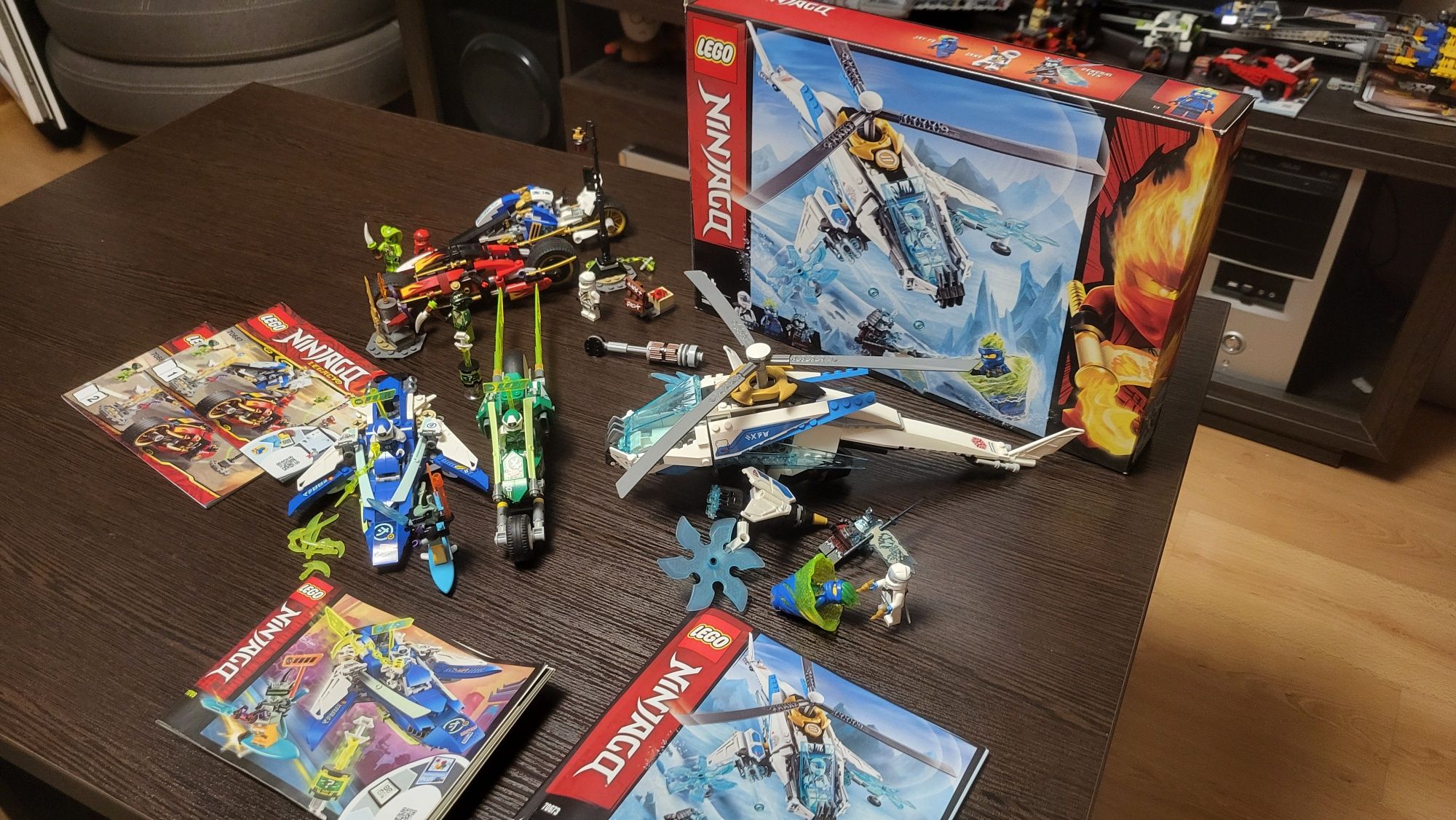 Lego 70673, 71709, 70667
