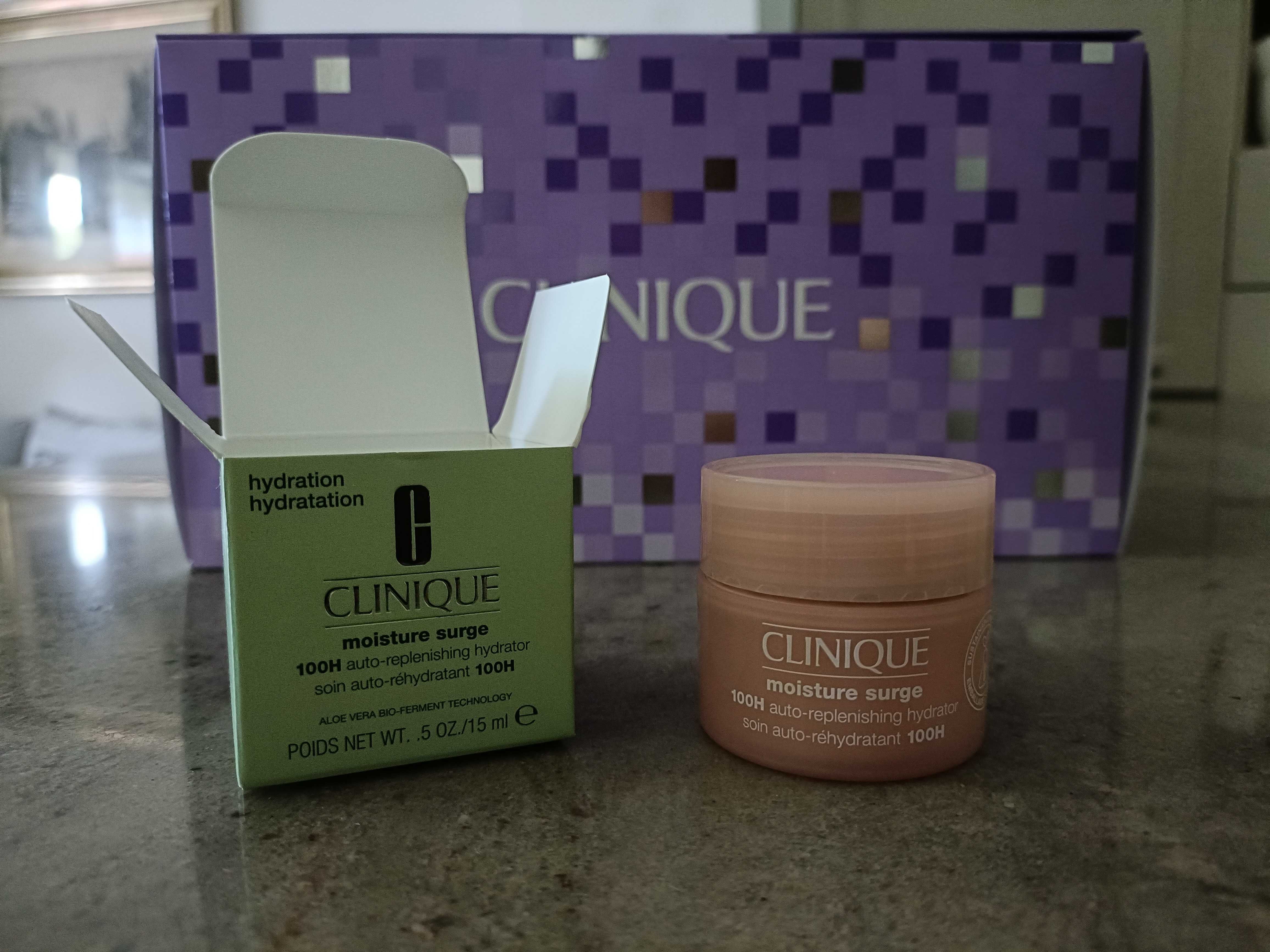 Clinique Moisture Surge 100H - Intensywnie nawilżający krem * 15 ml