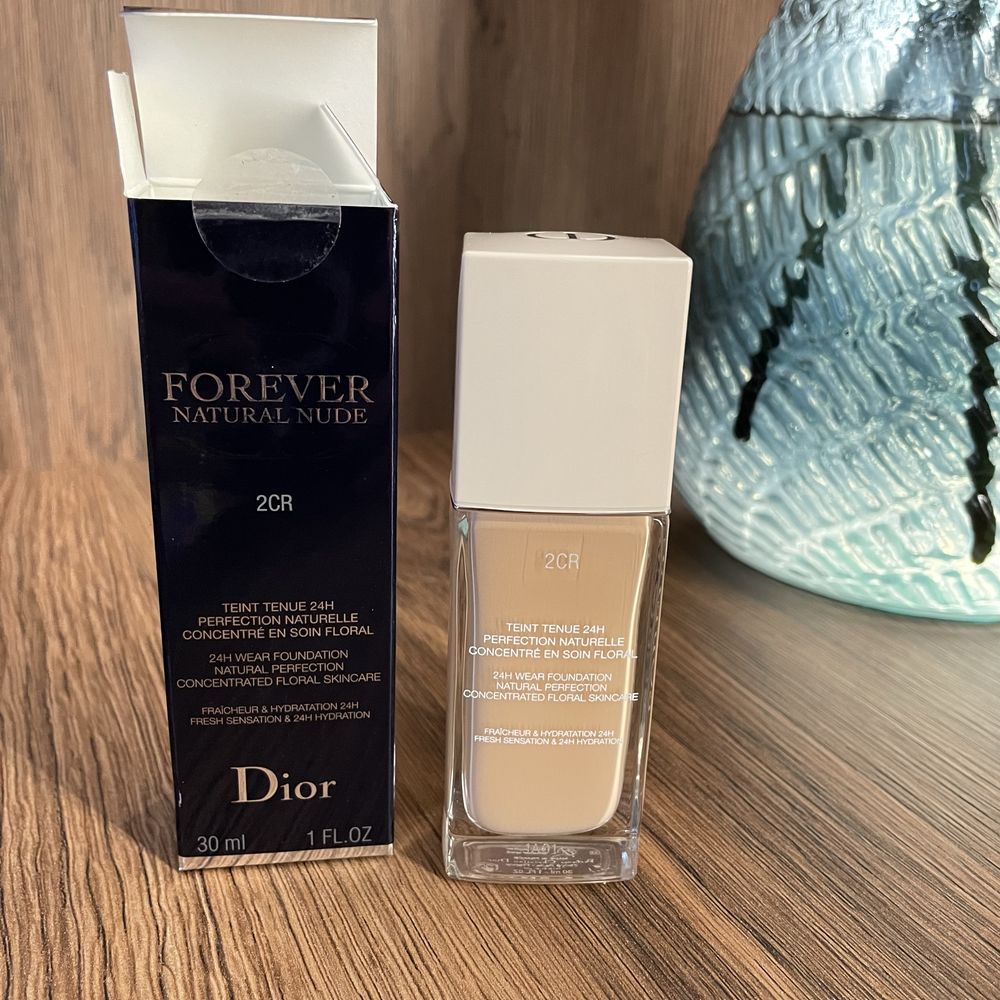 Тональный крем для лица Dior Forever Natural Nude