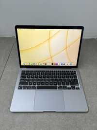 1050$ MacBook Air 13" 2020 Z1240 M1 /16 GB / 512gb SSD