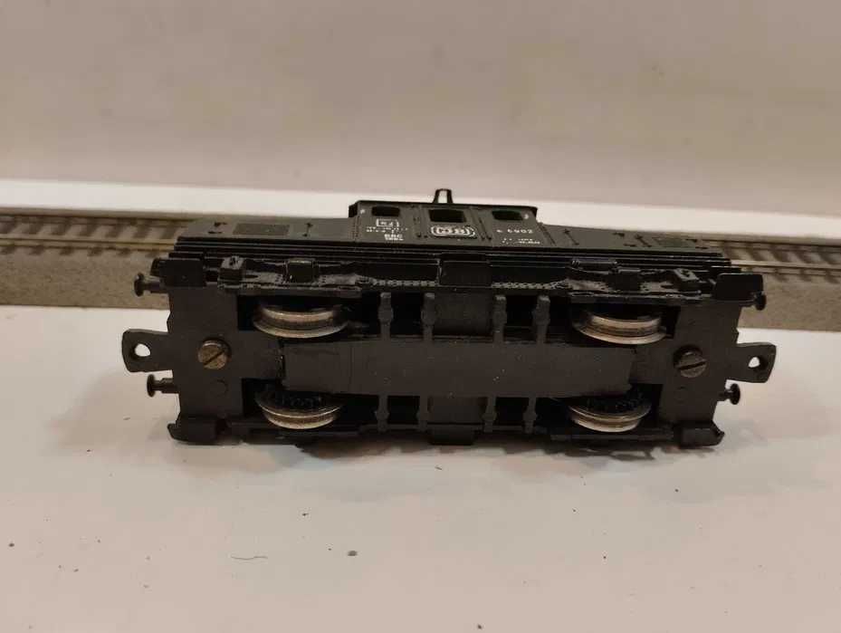 Lokomotywa elektrowóz Lima E69 skala H0 //177