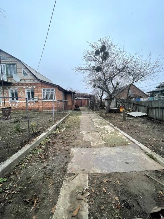 продам дом в Люботине район Гиевка