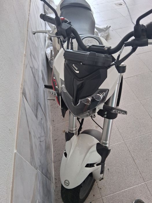 Benelli Tnt  125