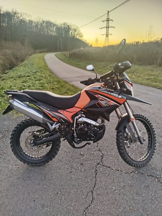 Продам Shineray 250 6b